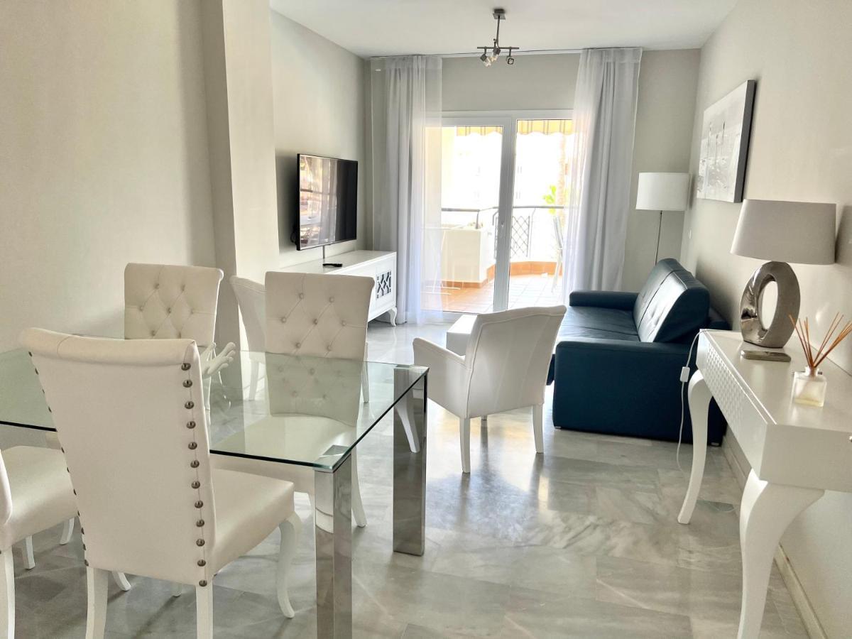 Mi Capricho Beachfront- 3-7 Apartment With Sea Views Sitio de Calahonda Exterior photo